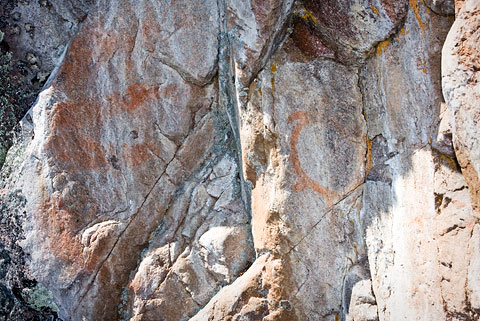 Kahshahpiwi pictographs 1